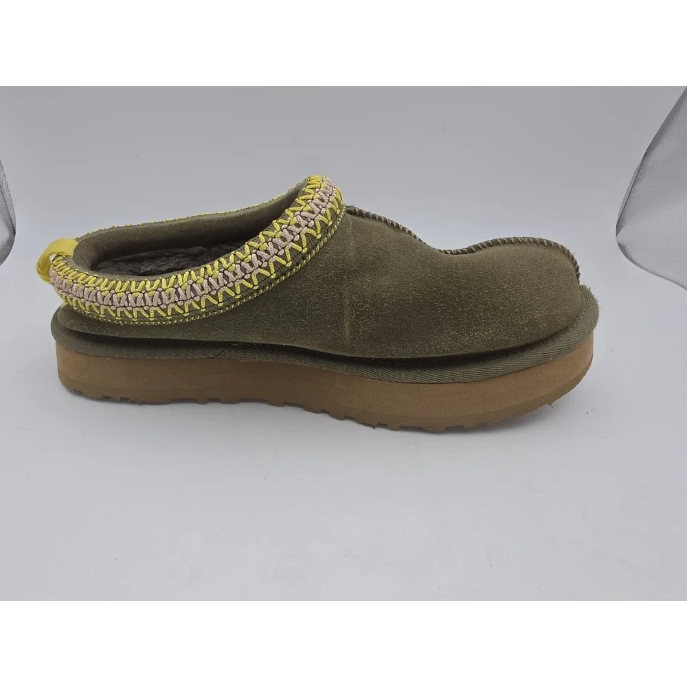 UGG Kids Tazz Slippers Suede Burnt Olive Green Youth Size 3 / Women's 5